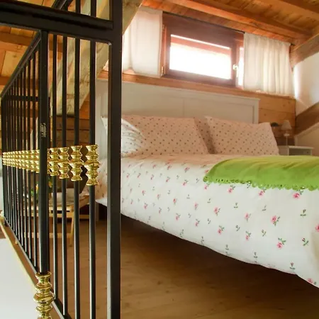Loft Overlooking The Grand Canal アパート ヴェネツィア