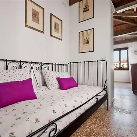 Loft Overlooking The Grand Canal ונציה