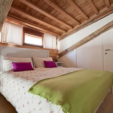 Loft Overlooking The Grand Canal * 베니스